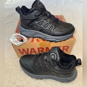 Brand New Electric Heated Shoes. EU 37/ US 6.5